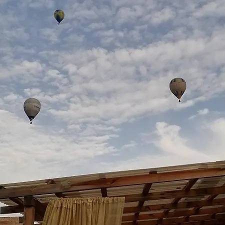 Cabana El Salto Del Duende * Carrion de Los Cespedes